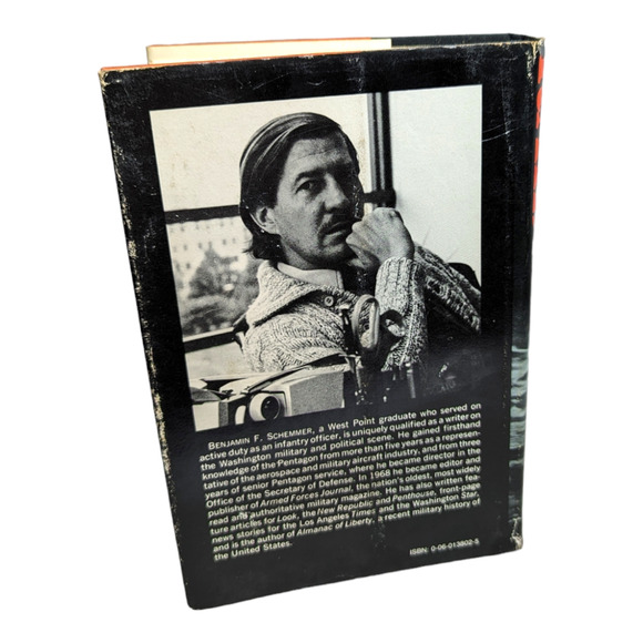 The Raid 1976 HC Book with DJ  by Benjamin Schemmer Vietnam War Excellent - Picture 3 of 3